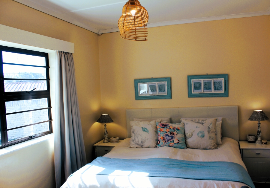 4 Bedroom Property for Sale in West Beach Eastern Cape